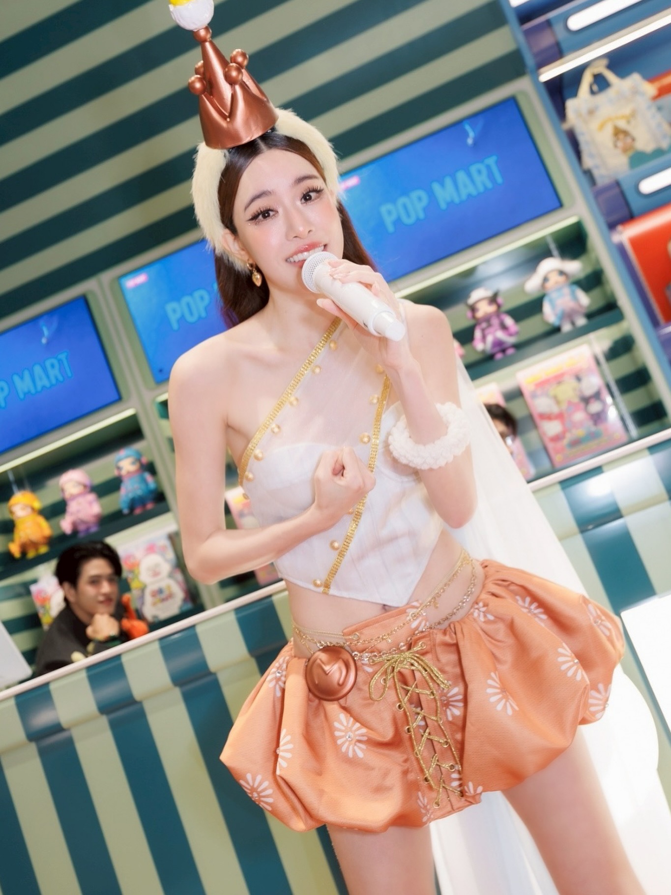 เกรซ - กาญจน์เกล้า ด้วยเศียรเกล้า