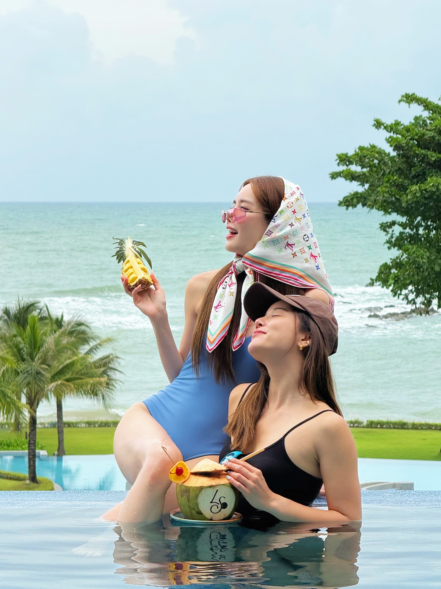 เกรซ - กาญจน์เกล้า ด้วยเศียรเกล้า