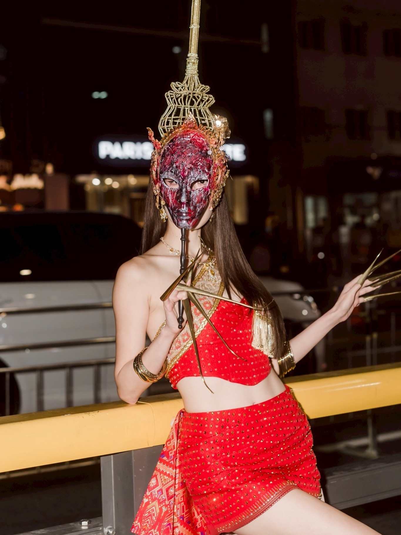 เกรซ - กาญจน์เกล้า ด้วยเศียรเกล้า