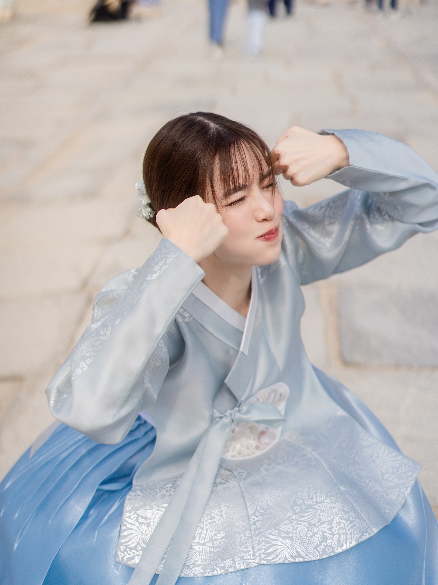 เกรซ - กาญจน์เกล้า ด้วยเศียรเกล้า