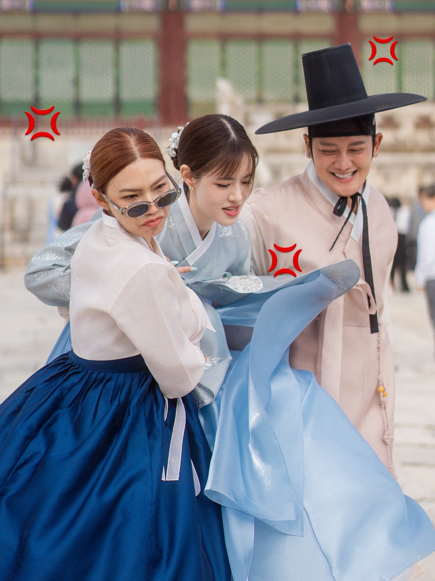 เกรซ - กาญจน์เกล้า ด้วยเศียรเกล้า