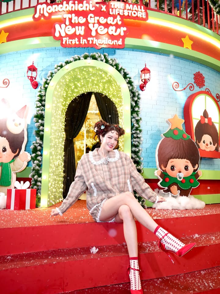 เกรซ - กาญจน์เกล้า ด้วยเศียรเกล้า