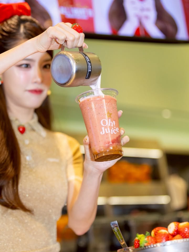 เกรซ - กาญจน์เกล้า ด้วยเศียรเกล้า