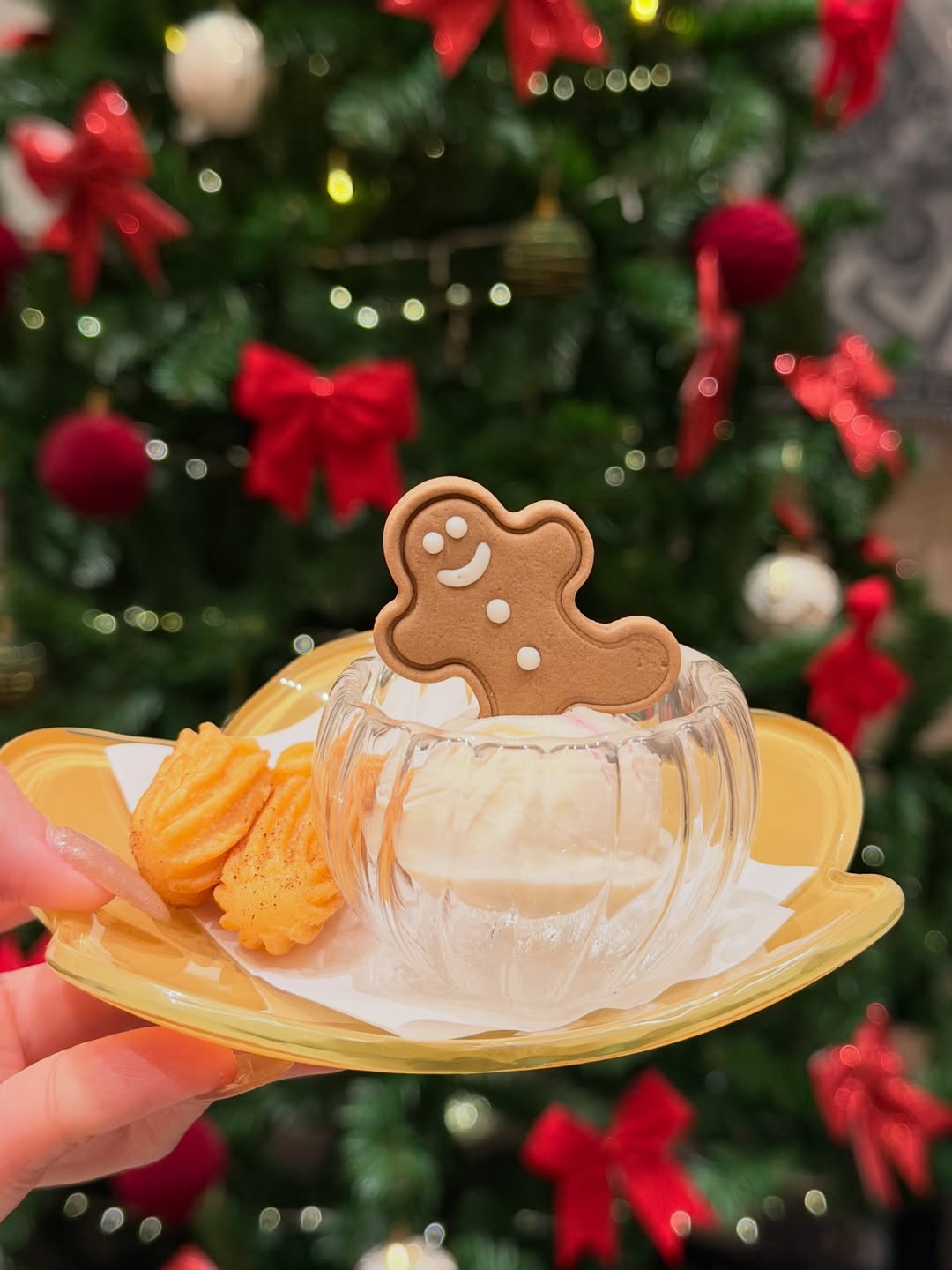 เกรซ - กาญจน์เกล้า ด้วยเศียรเกล้า