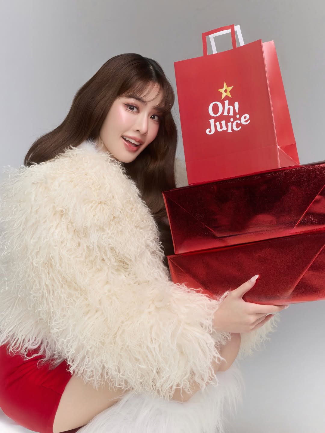 เกรซ - กาญจน์เกล้า ด้วยเศียรเกล้า