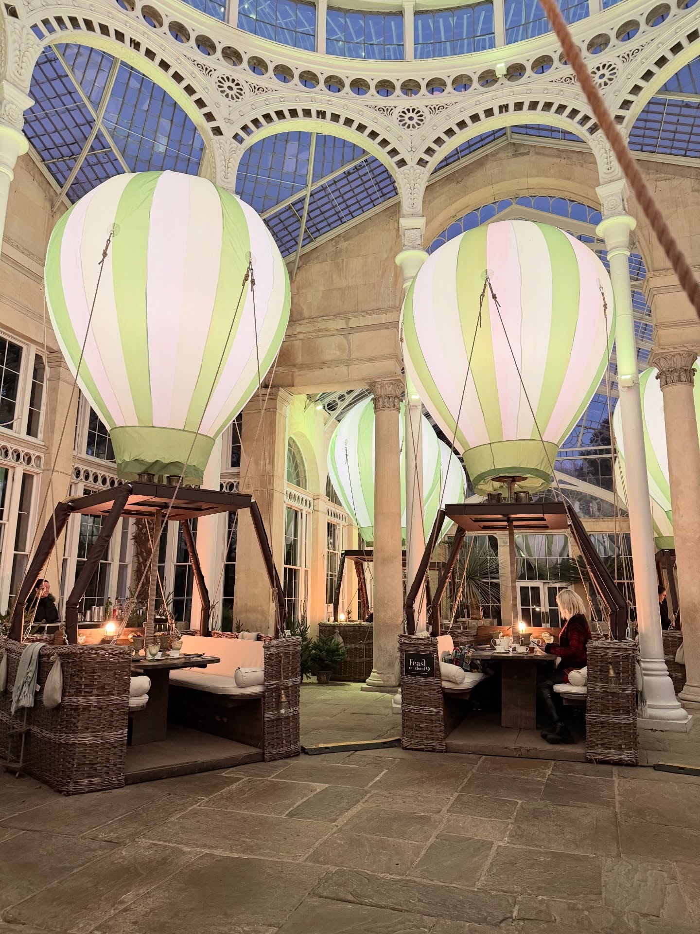 เกรซ - กาญจน์เกล้า ด้วยเศียรเกล้า