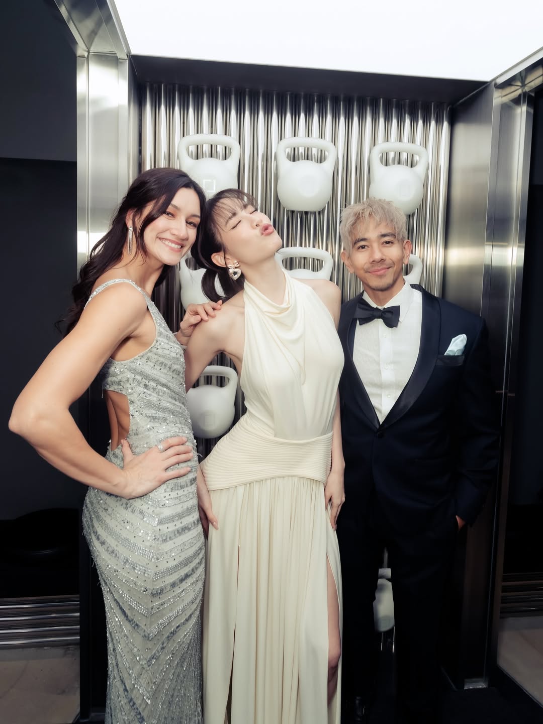 เกรซ - กาญจน์เกล้า ด้วยเศียรเกล้า