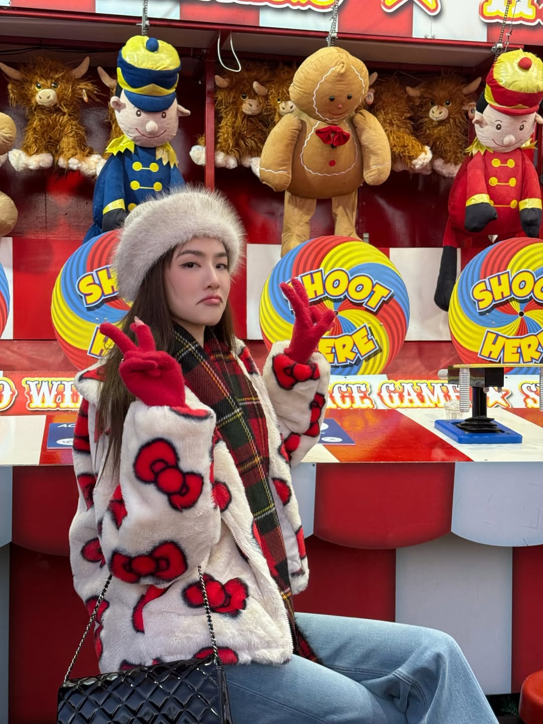 เกรซ - กาญจน์เกล้า ด้วยเศียรเกล้า