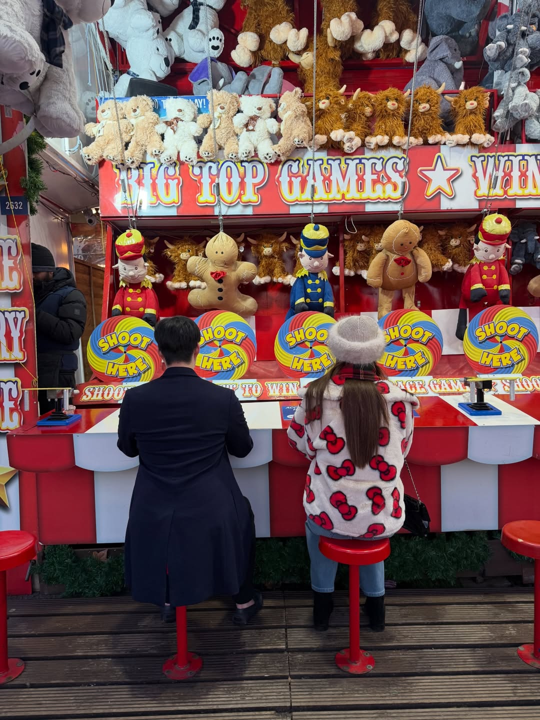 เกรซ - กาญจน์เกล้า ด้วยเศียรเกล้า