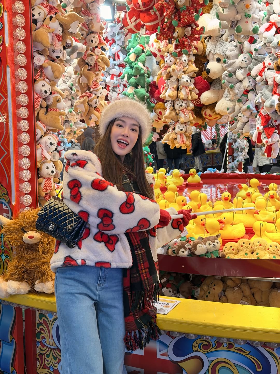 เกรซ - กาญจน์เกล้า ด้วยเศียรเกล้า