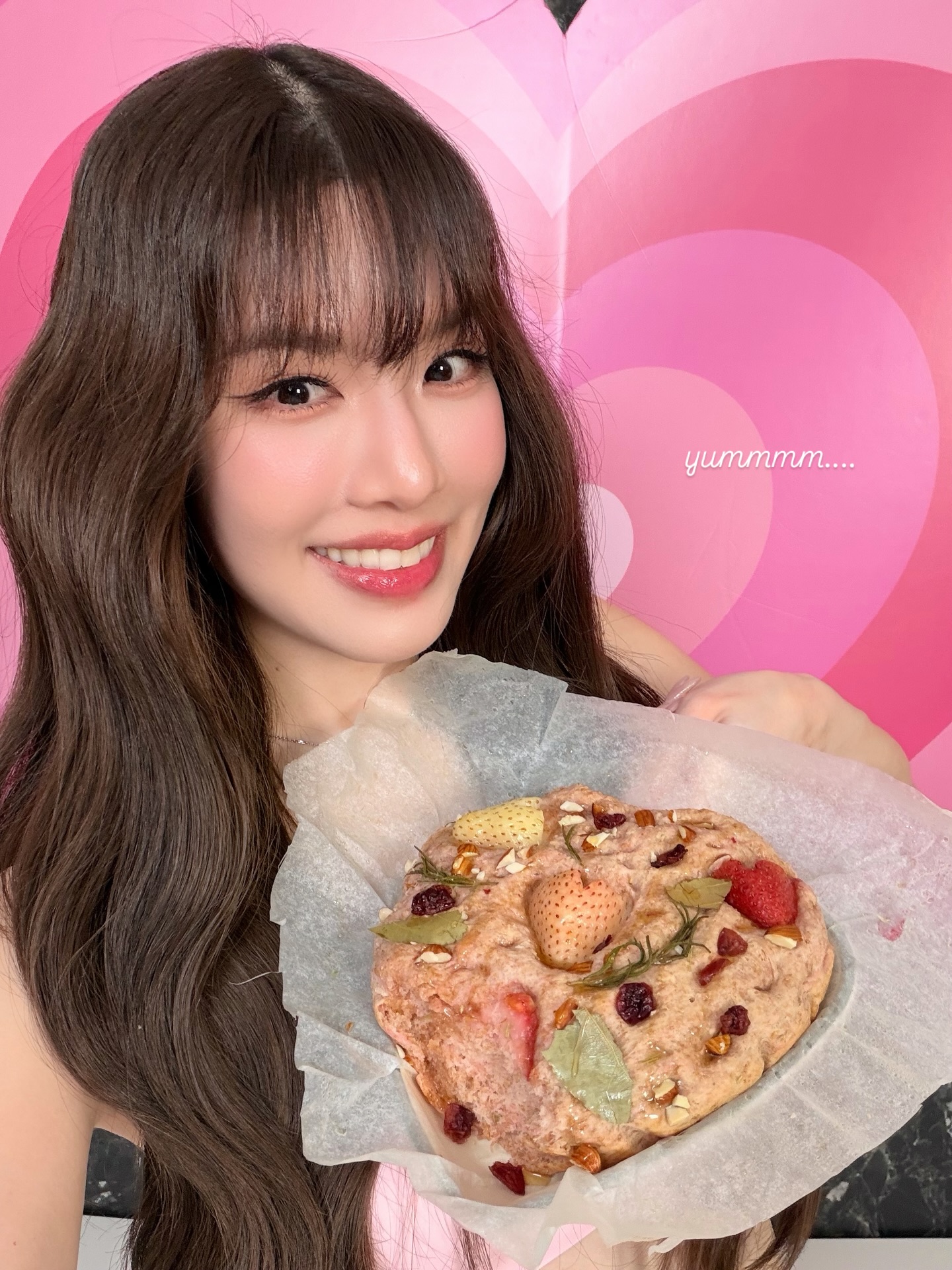 เกรซ - กาญจน์เกล้า ด้วยเศียรเกล้า