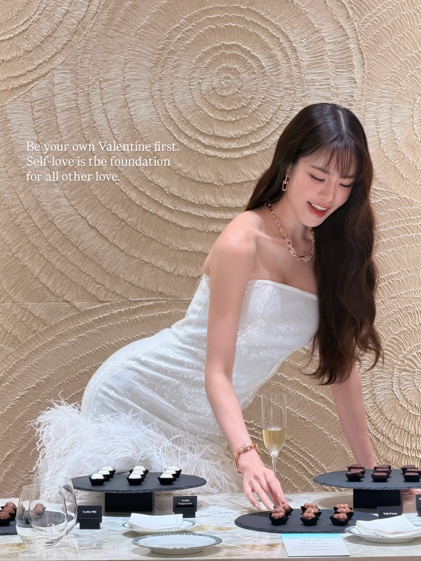 เกรซ - กาญจน์เกล้า ด้วยเศียรเกล้า