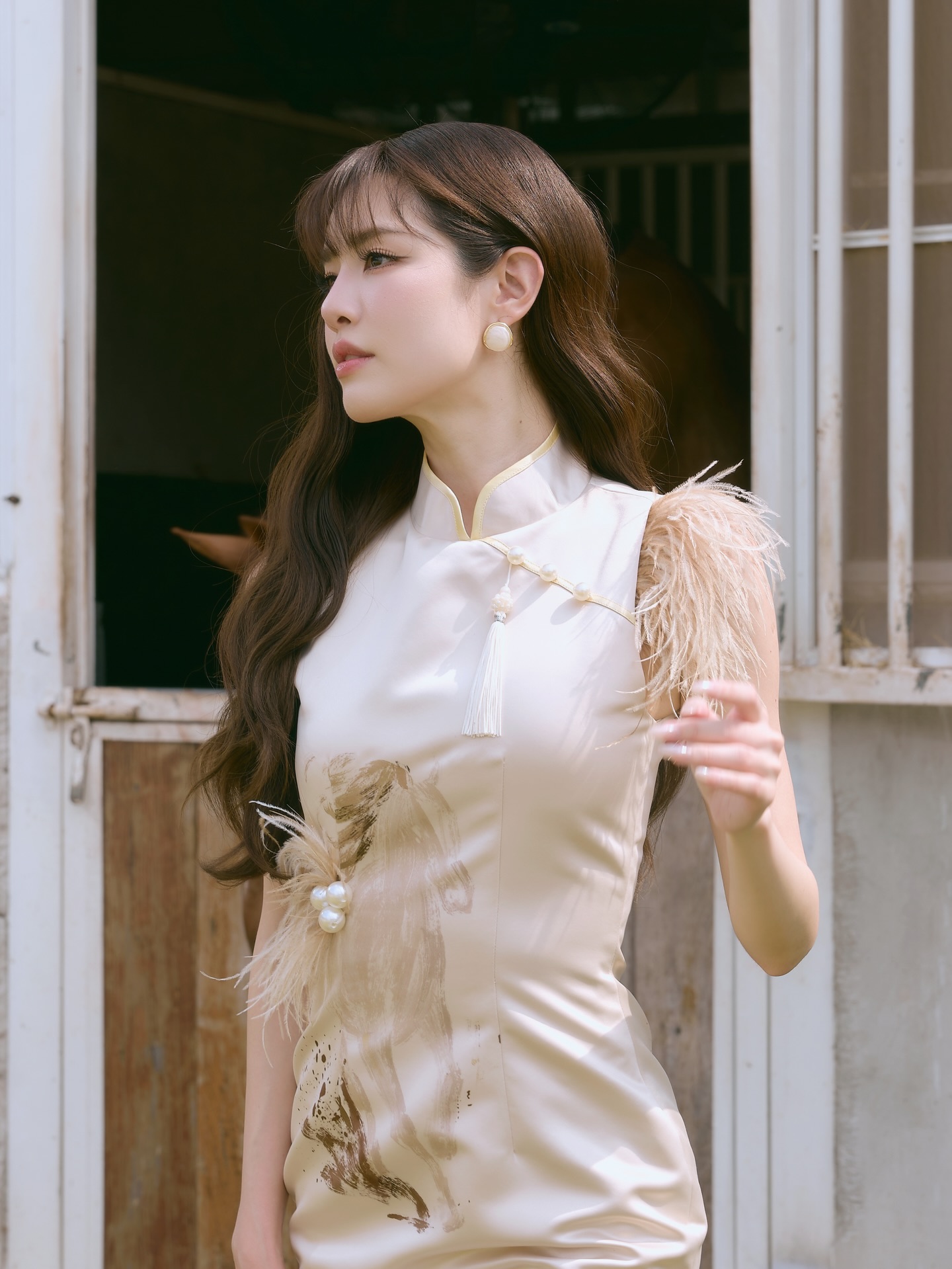 เกรซ - กาญจน์เกล้า ด้วยเศียรเกล้า