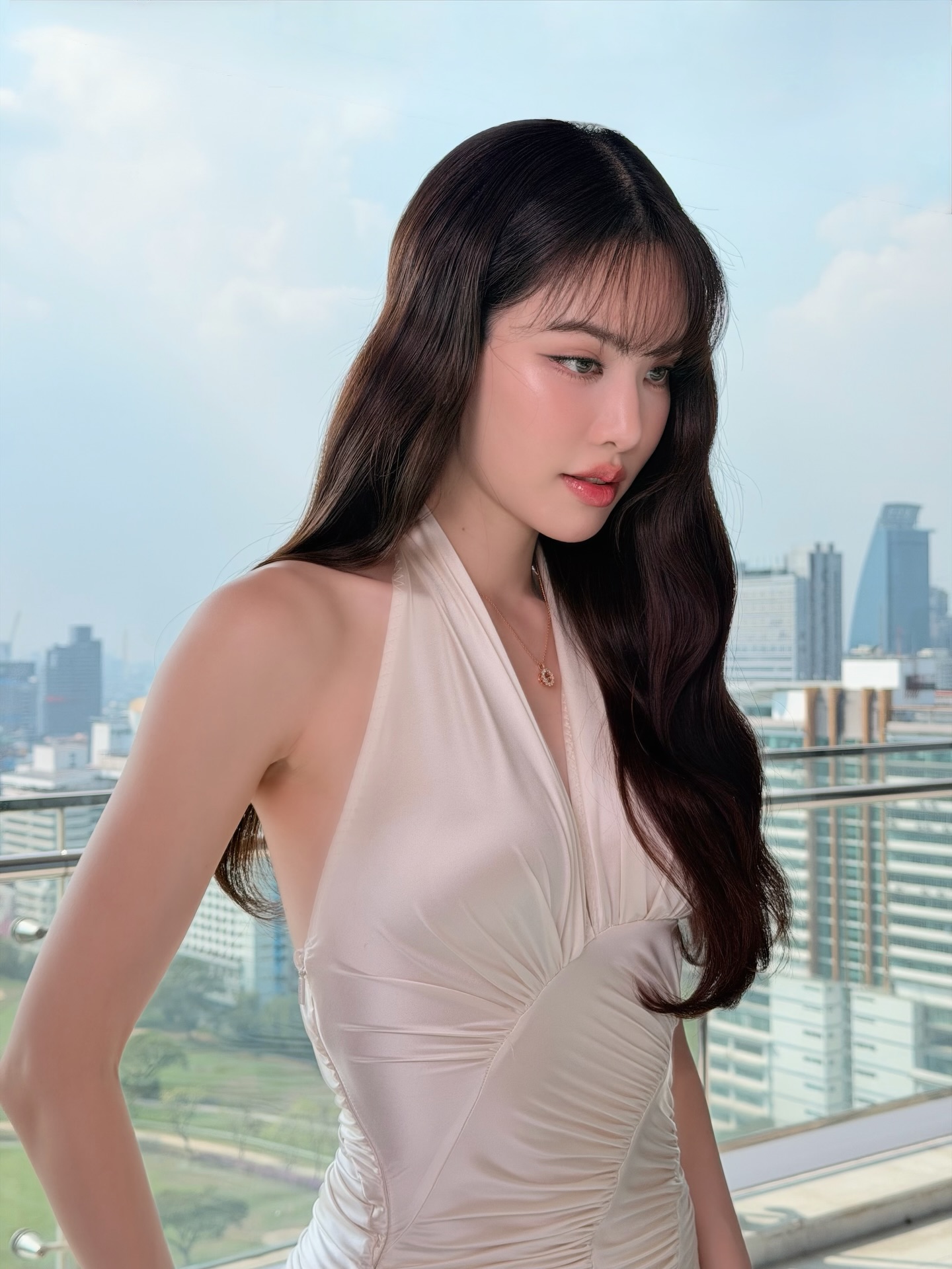 เกรซ - กาญจน์เกล้า ด้วยเศียรเกล้า