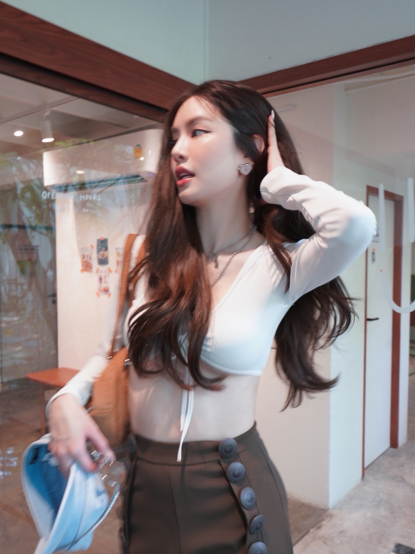 เกรซ - กาญจน์เกล้า ด้วยเศียรเกล้า