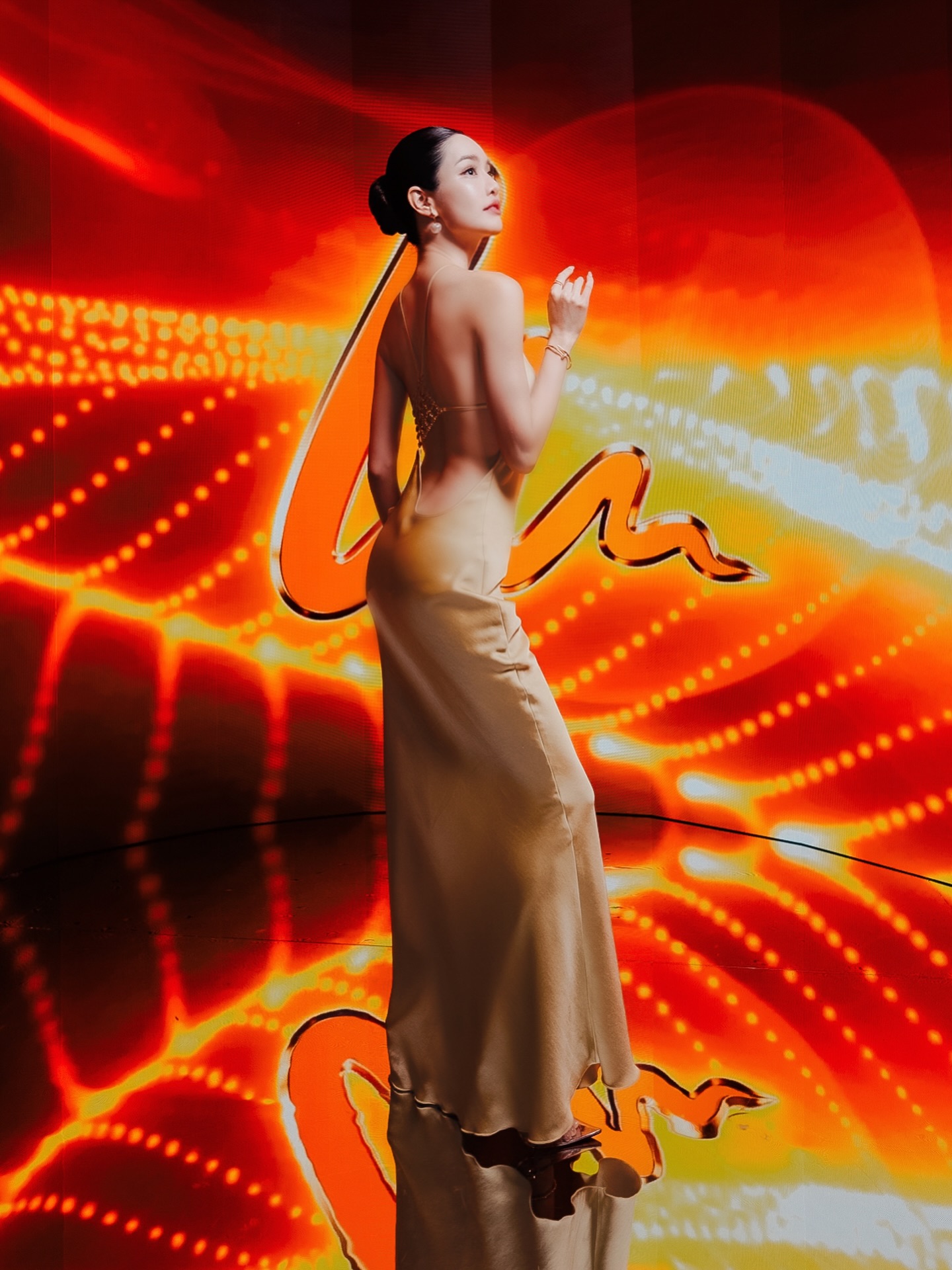 เกรซ - กาญจน์เกล้า ด้วยเศียรเกล้า