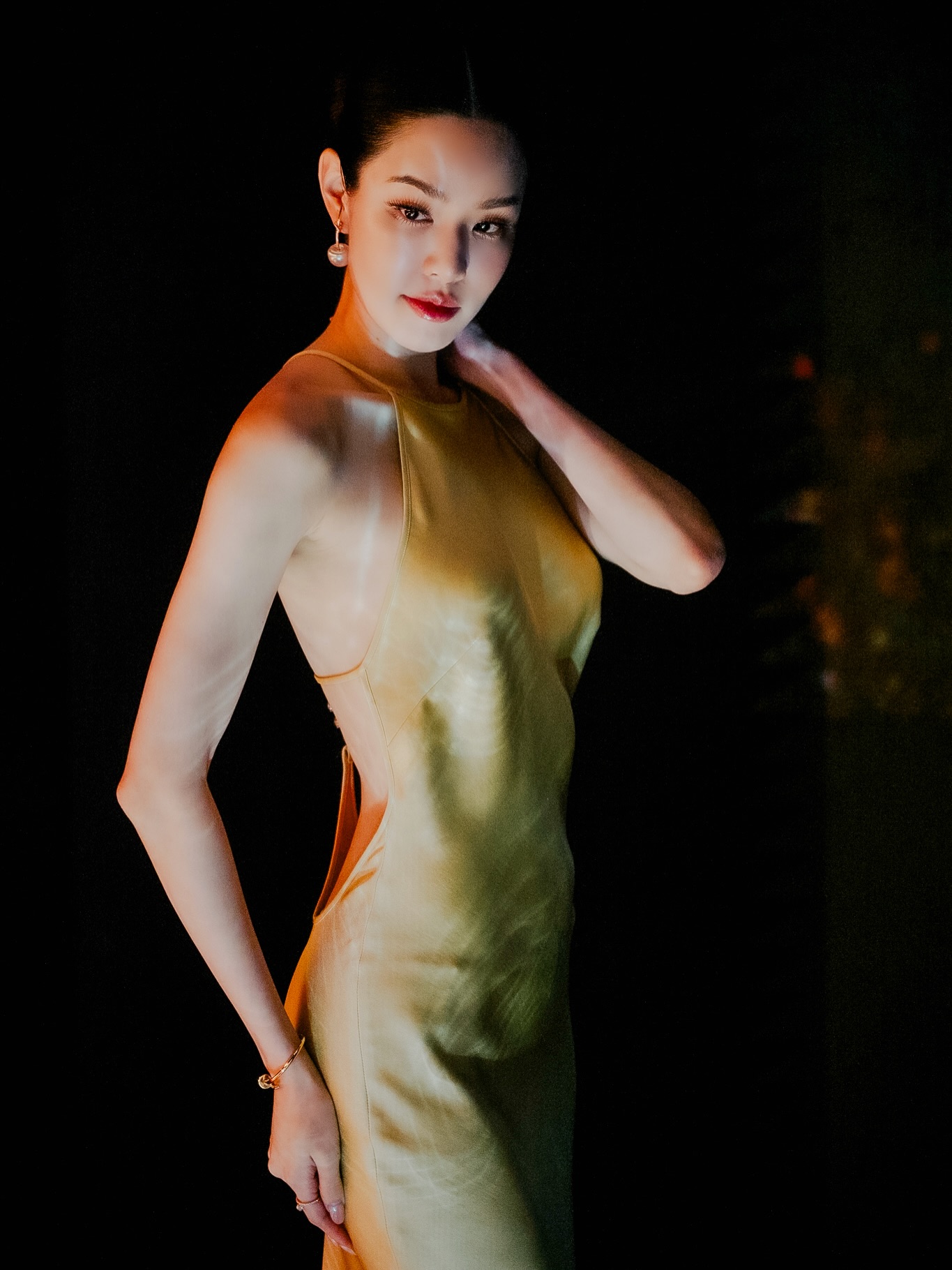 เกรซ - กาญจน์เกล้า ด้วยเศียรเกล้า