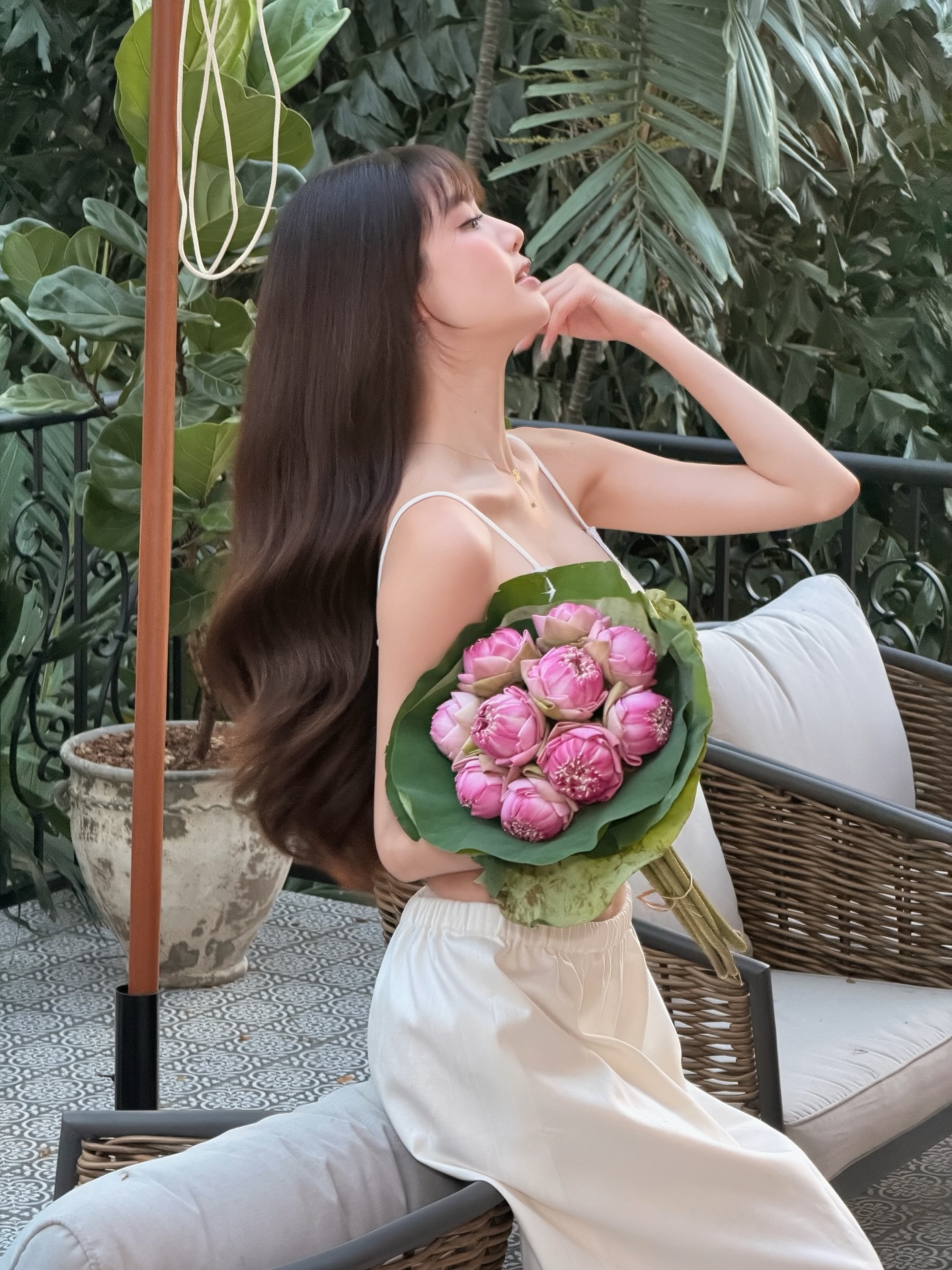 เกรซ - กาญจน์เกล้า ด้วยเศียรเกล้า