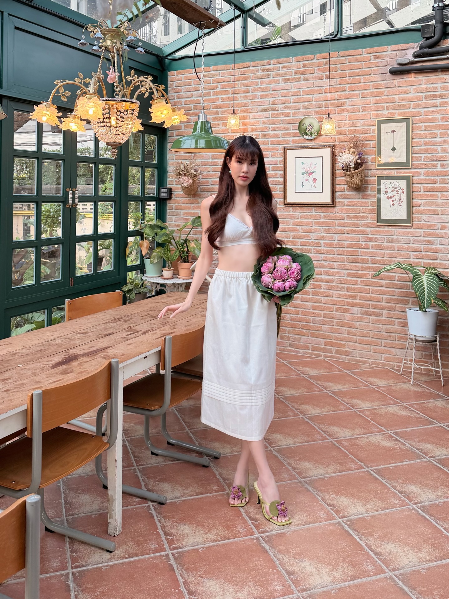 เกรซ - กาญจน์เกล้า ด้วยเศียรเกล้า