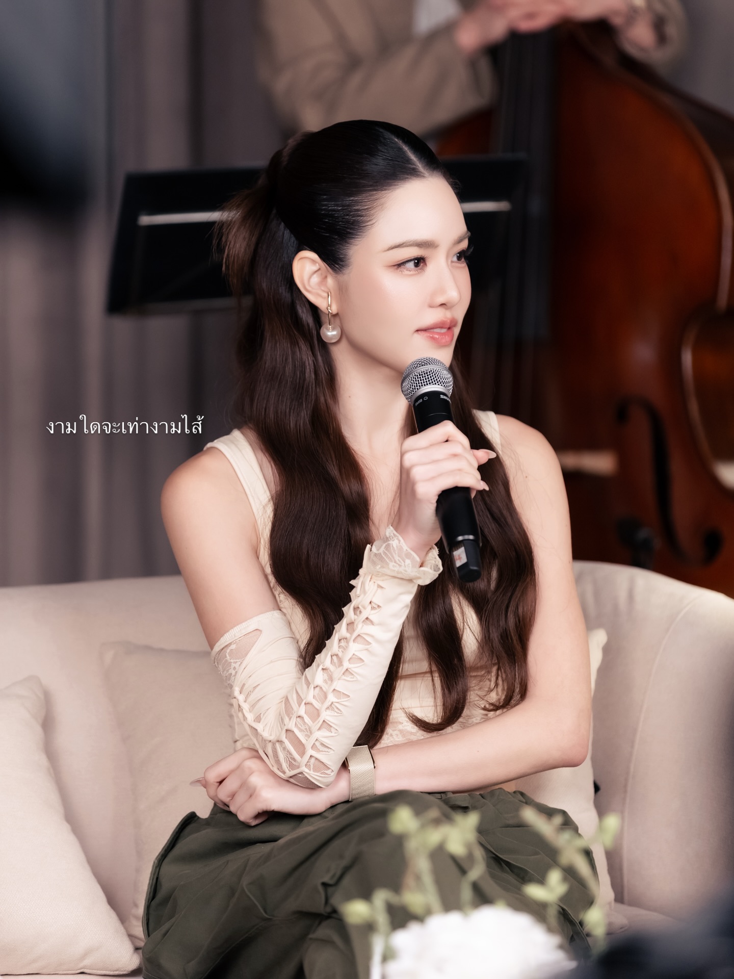 เกรซ - กาญจน์เกล้า ด้วยเศียรเกล้า