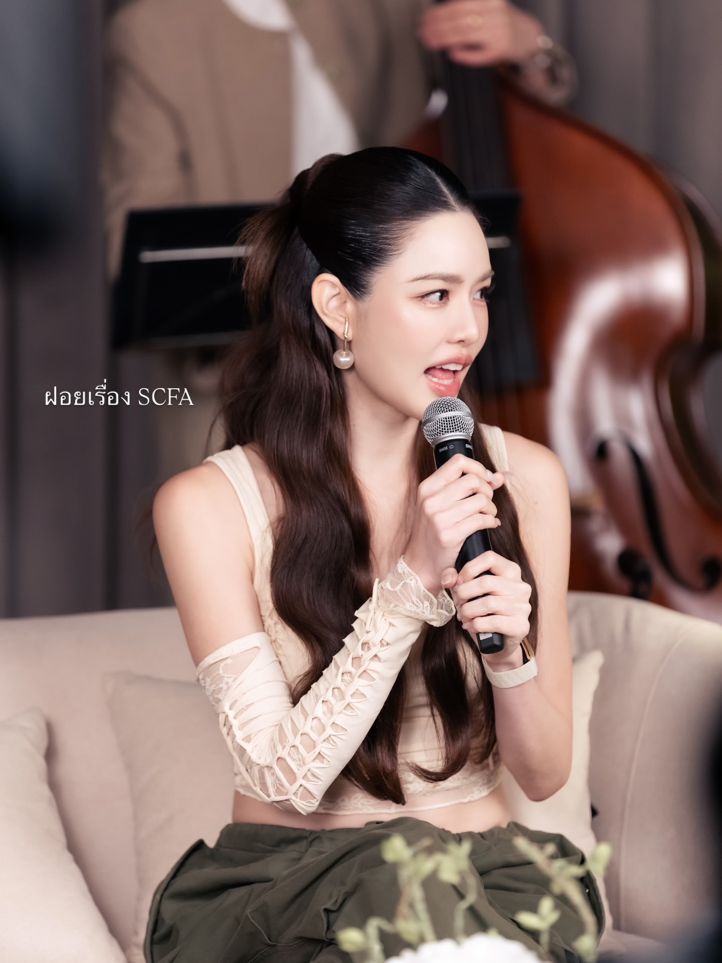 เกรซ - กาญจน์เกล้า ด้วยเศียรเกล้า