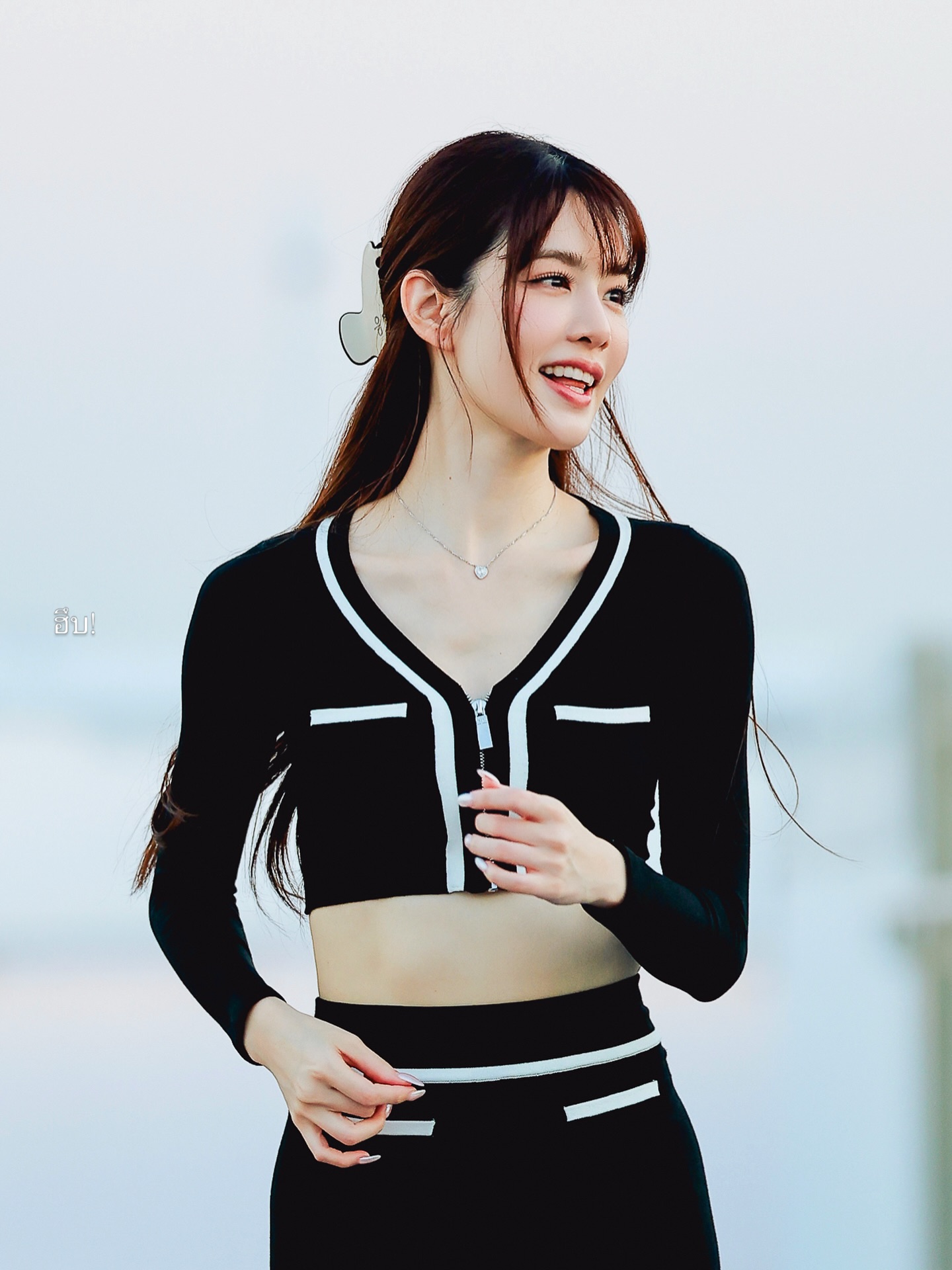 เกรซ - กาญจน์เกล้า ด้วยเศียรเกล้า