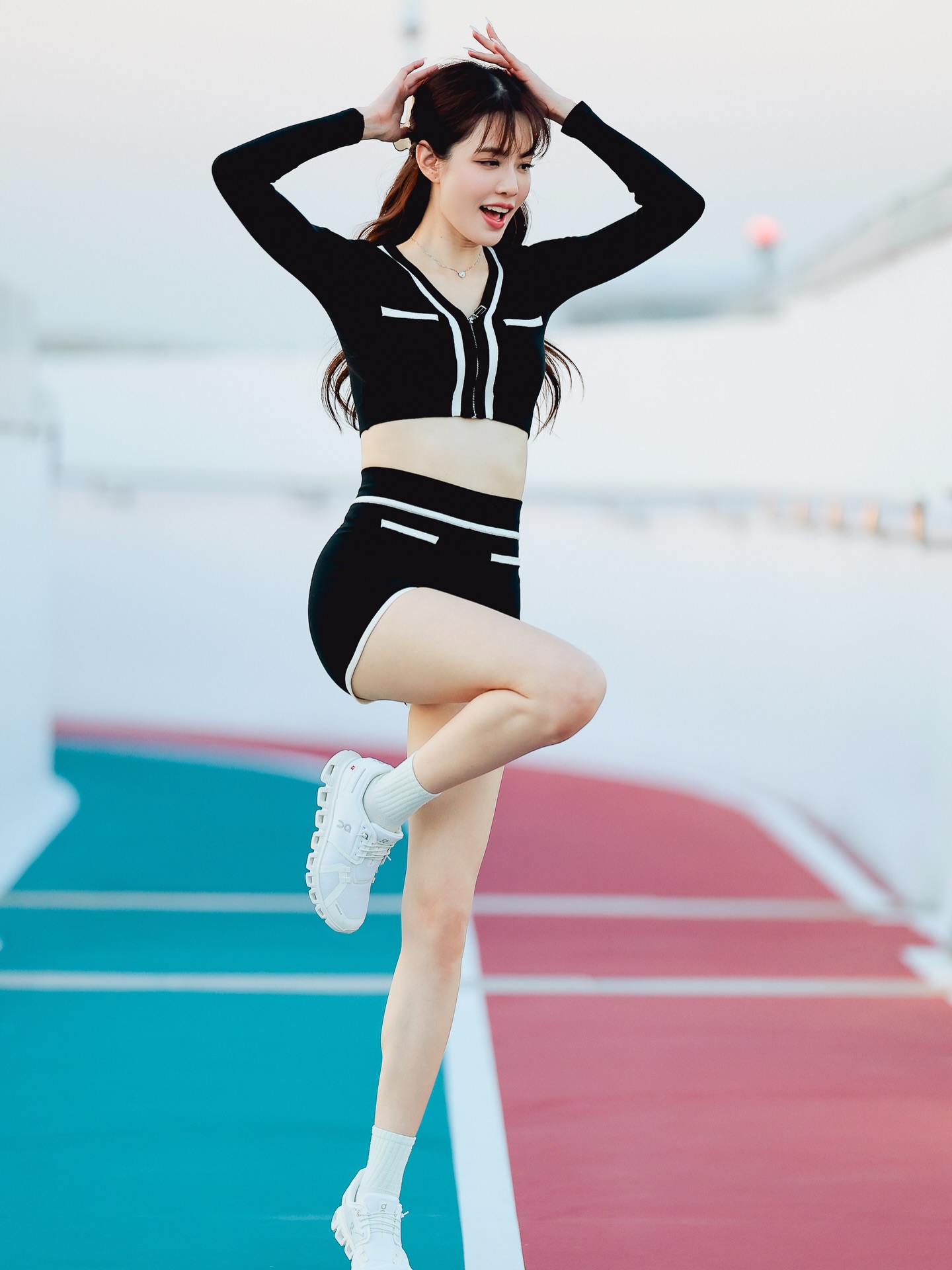 เกรซ - กาญจน์เกล้า ด้วยเศียรเกล้า