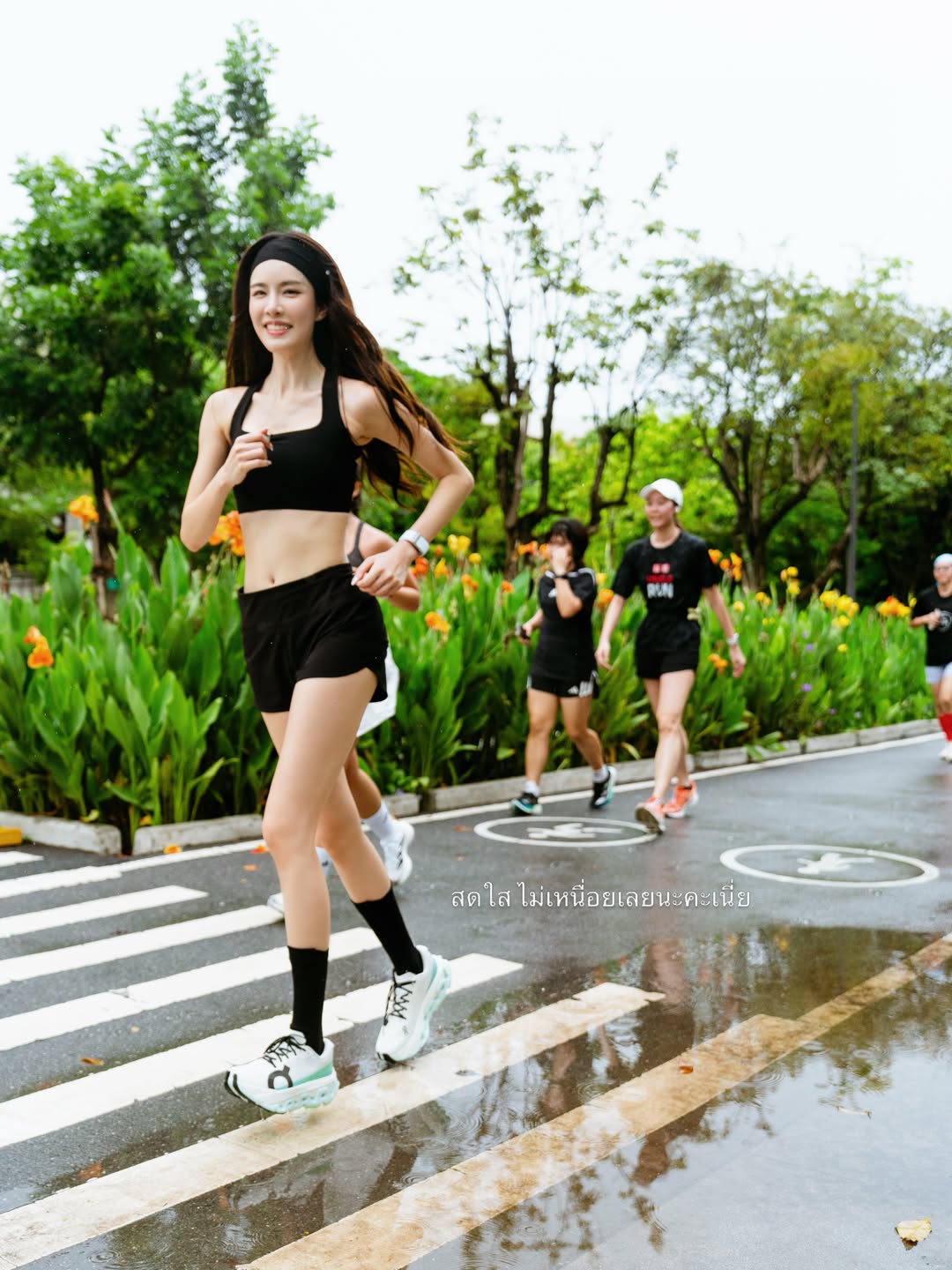 เกรซ - กาญจน์เกล้า ด้วยเศียรเกล้า