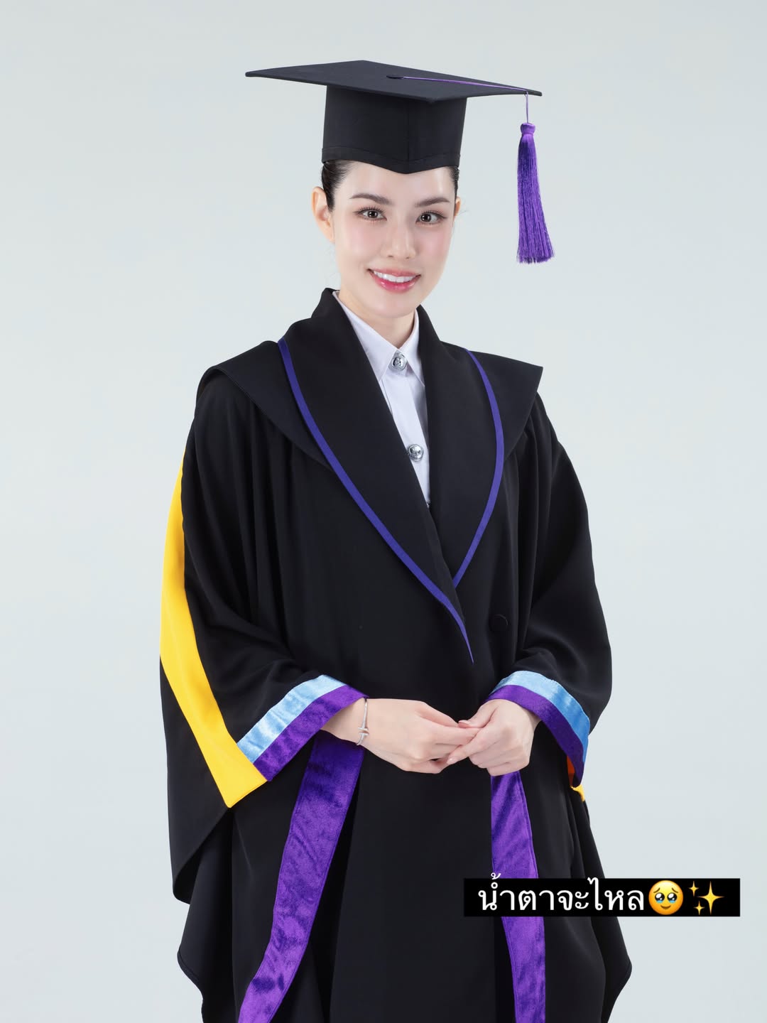 เกรซ - กาญจน์เกล้า ด้วยเศียรเกล้า
