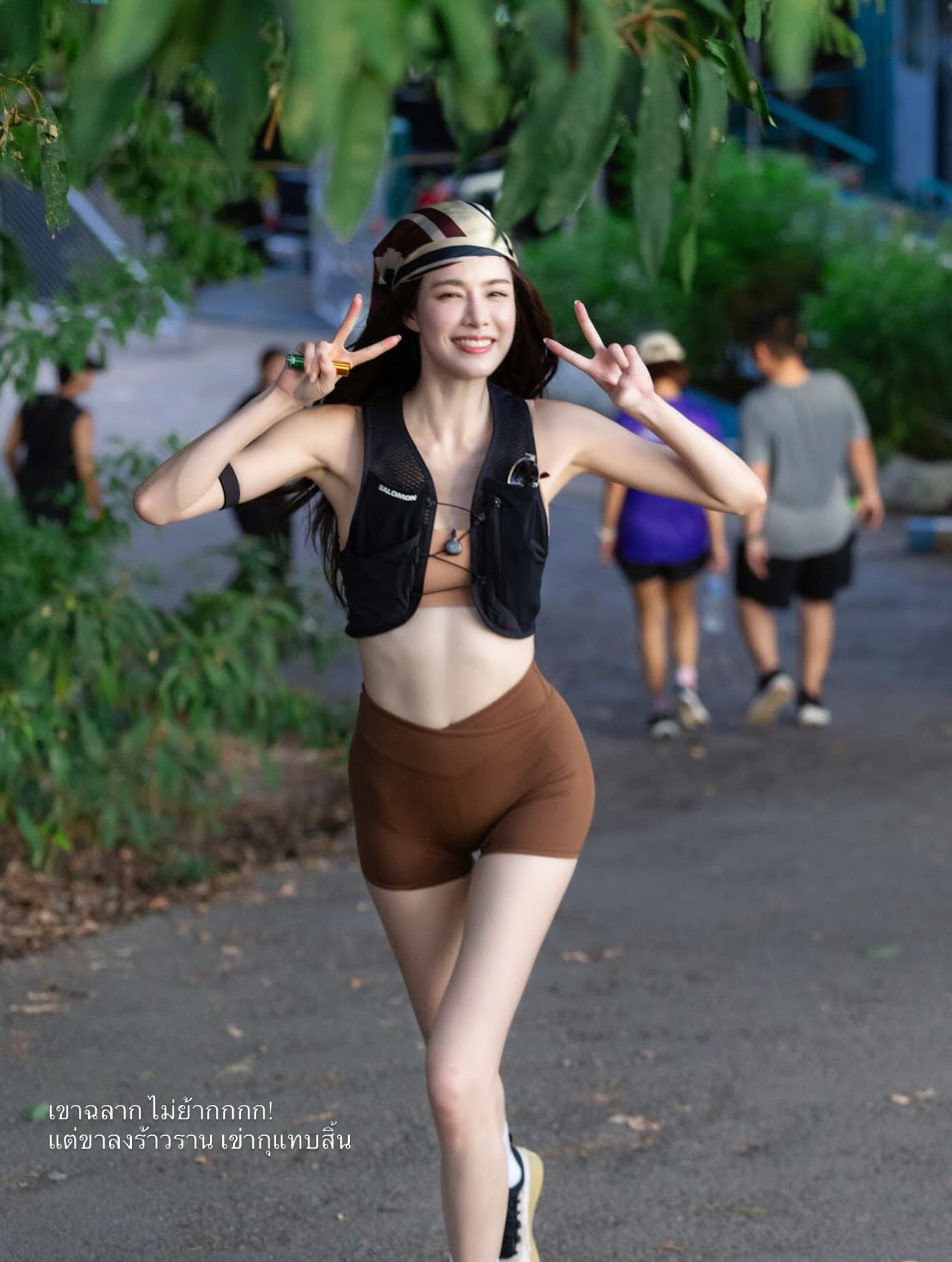 เกรซ - กาญจน์เกล้า ด้วยเศียรเกล้า