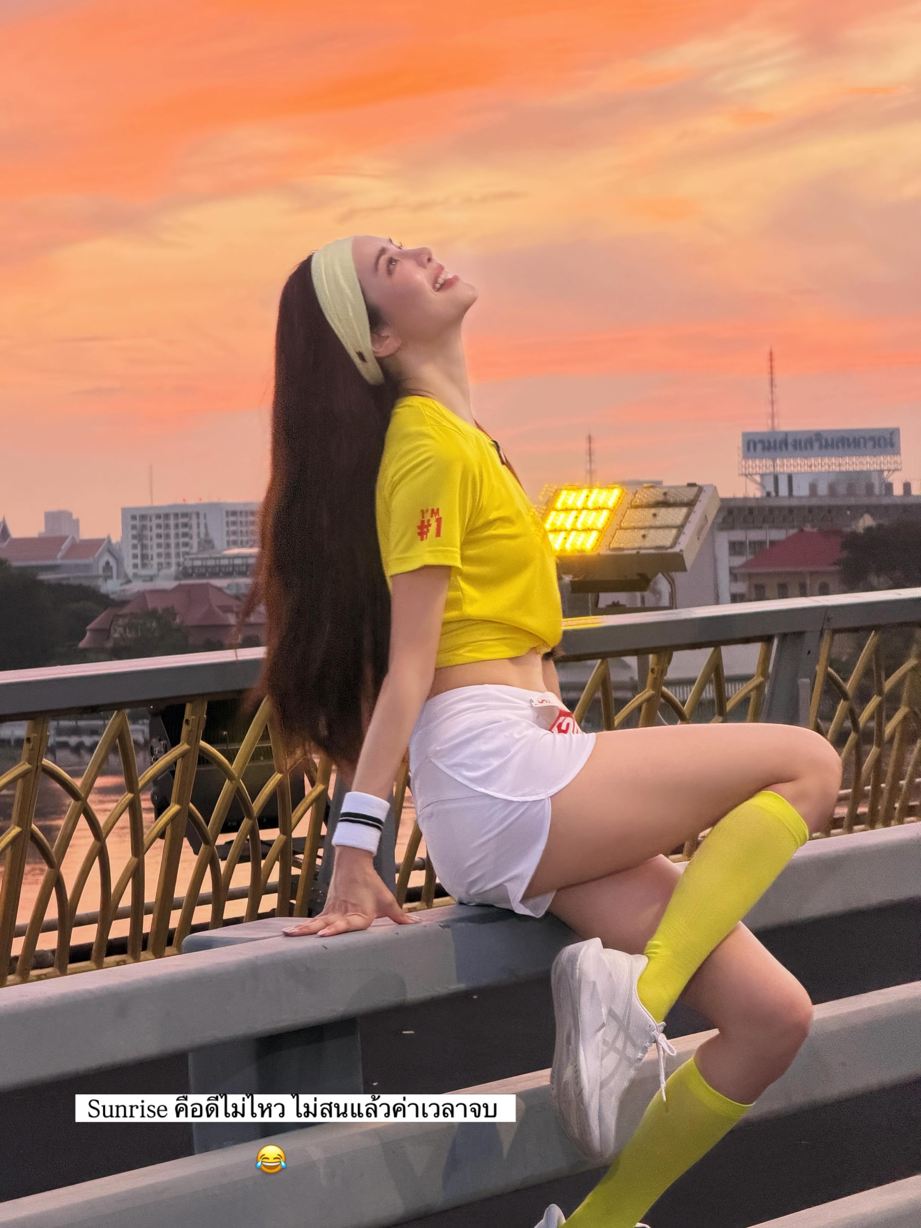 เกรซ - กาญจน์เกล้า ด้วยเศียรเกล้า