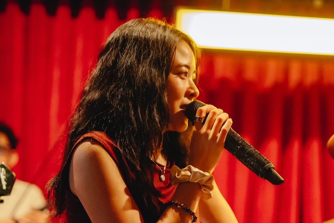 อิมเมจ - สุธิตา ชนะชัยสุวรรณ