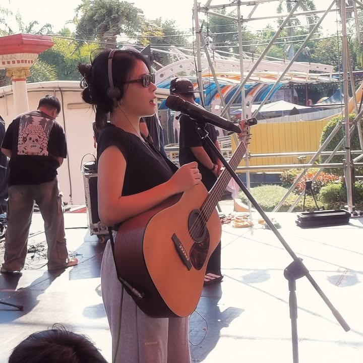 อิมเมจ - สุธิตา ชนะชัยสุวรรณ