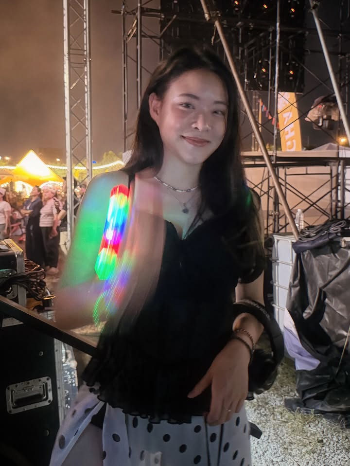 อิมเมจ - สุธิตา ชนะชัยสุวรรณ