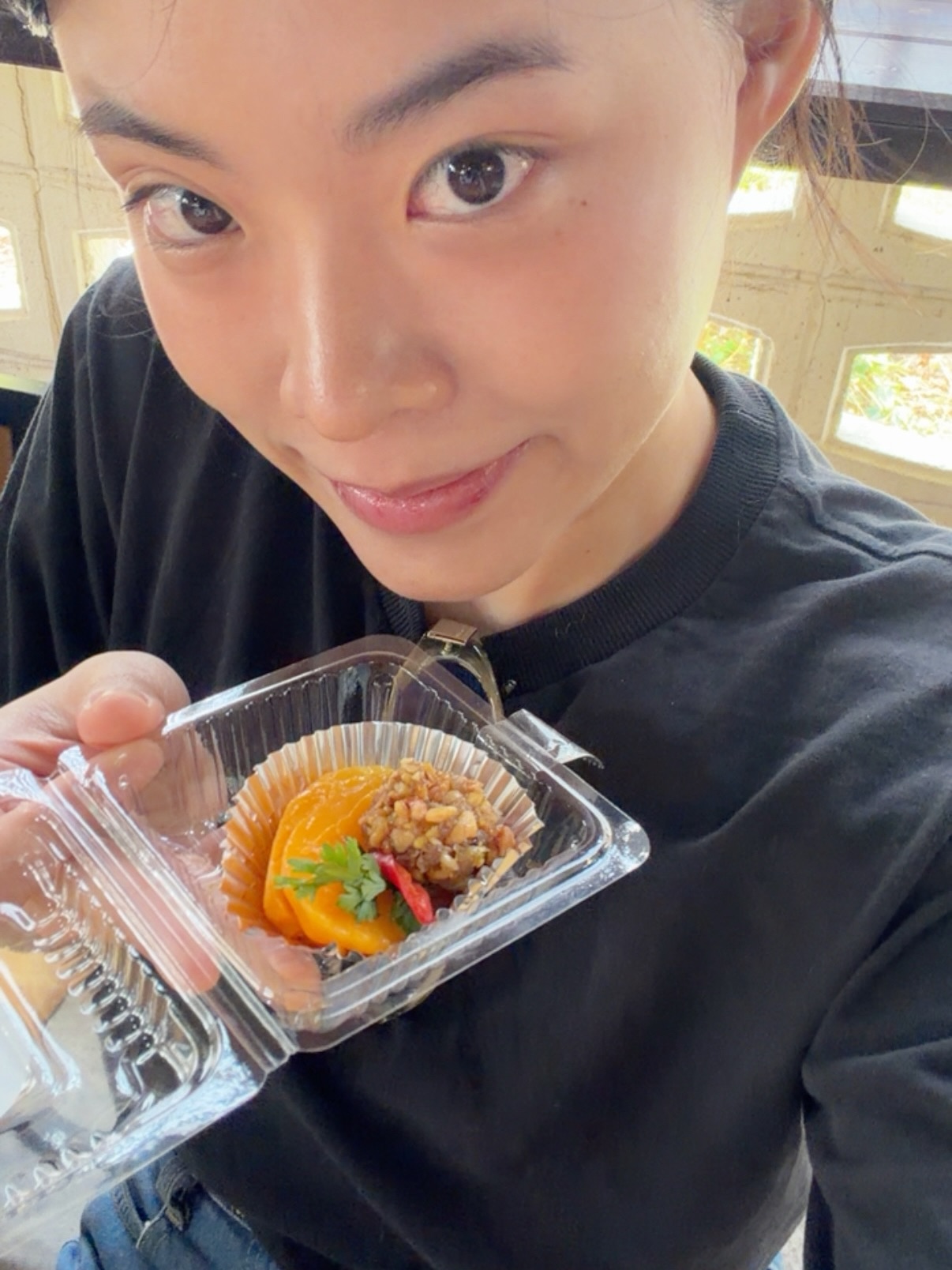 อิมเมจ - สุธิตา ชนะชัยสุวรรณ