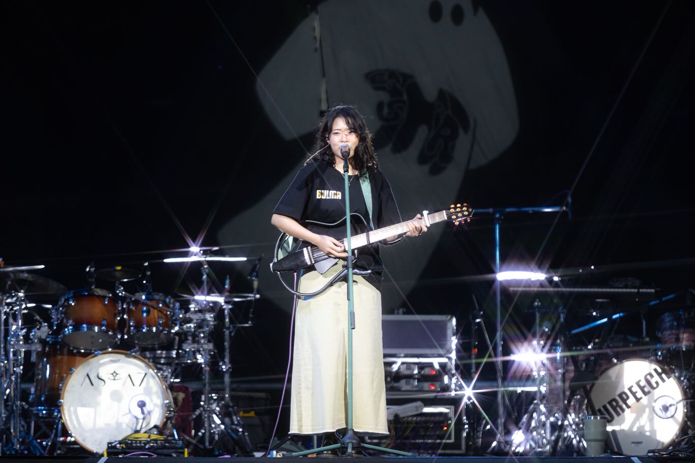 อิมเมจ - สุธิตา ชนะชัยสุวรรณ