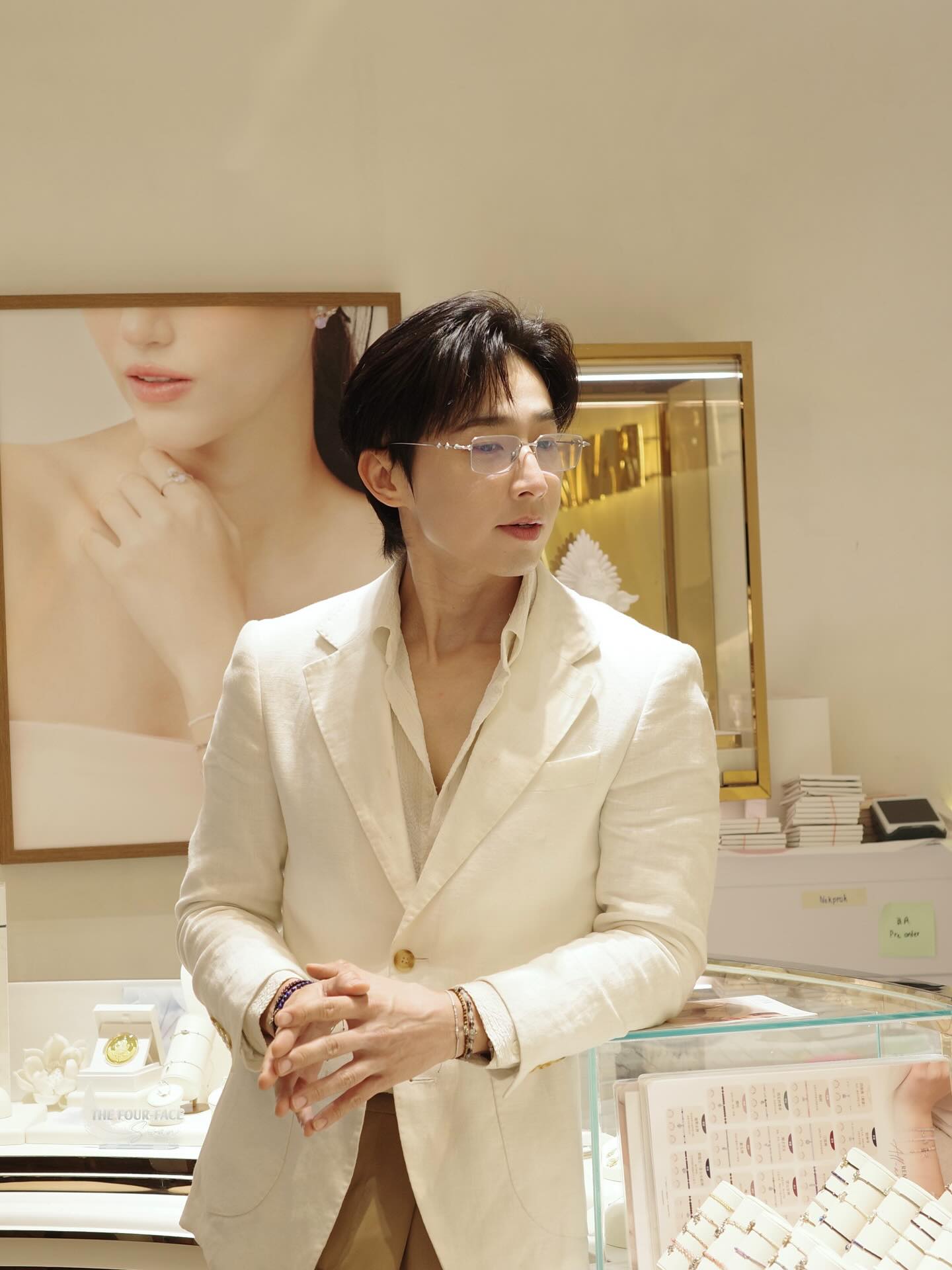 เวฟ - คูเปยจง