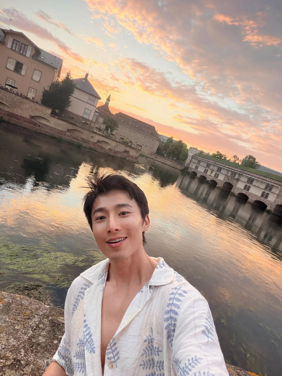 เวฟ - คูเปยจง