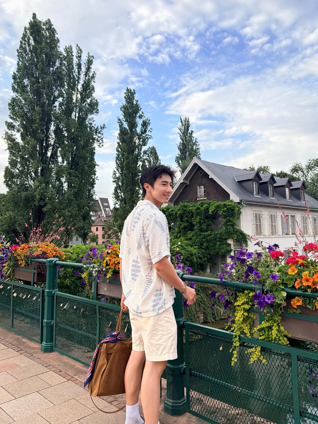 เวฟ - คูเปยจง