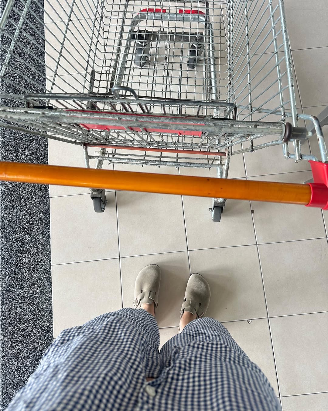 อุ้ม - ทวีพร พริ้งจำรัส