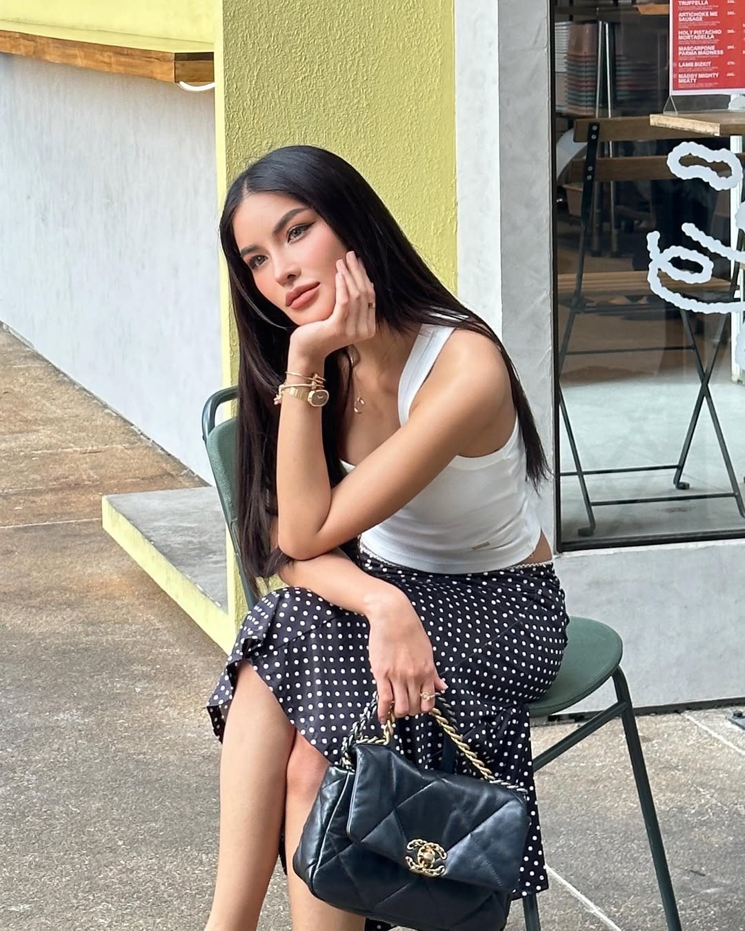 อุ้ม - ทวีพร พริ้งจำรัส