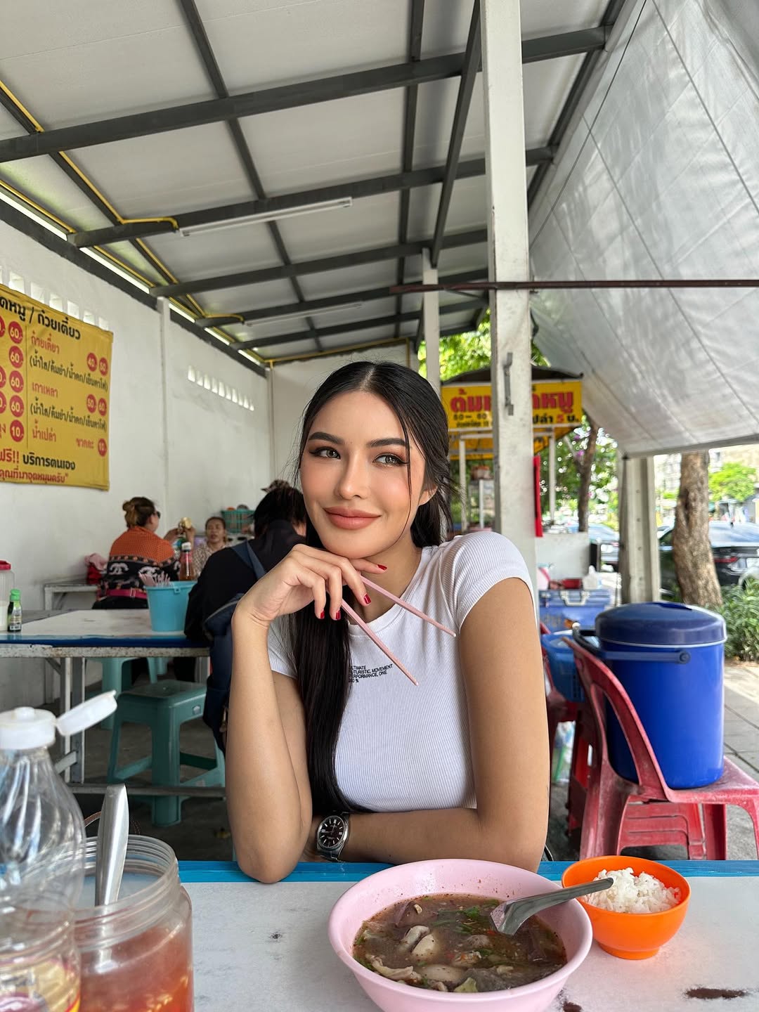อุ้ม - ทวีพร พริ้งจำรัส