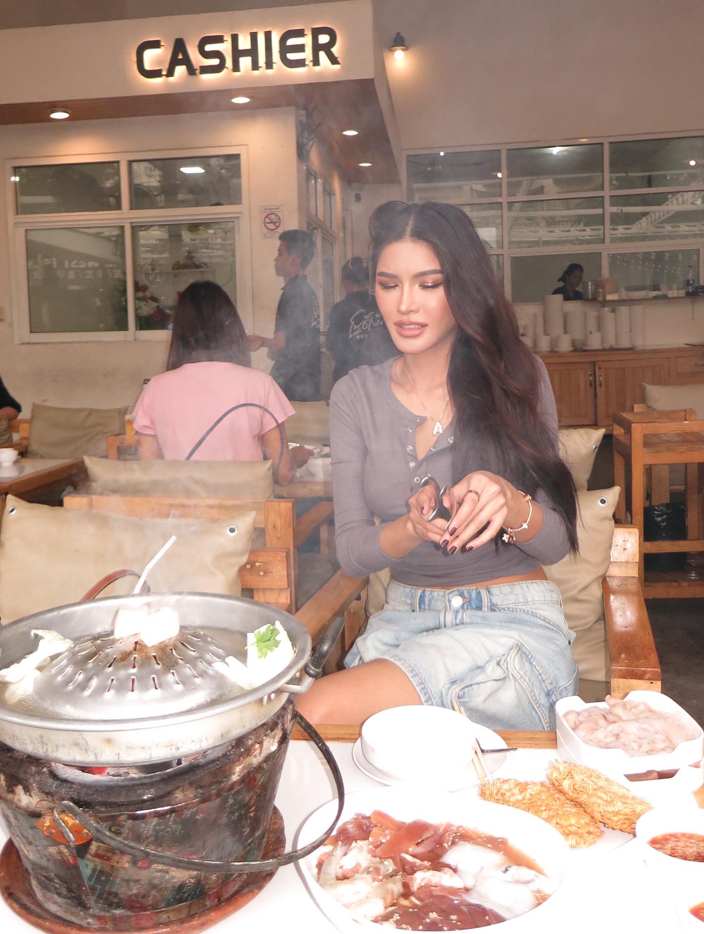 อุ้ม - ทวีพร พริ้งจำรัส