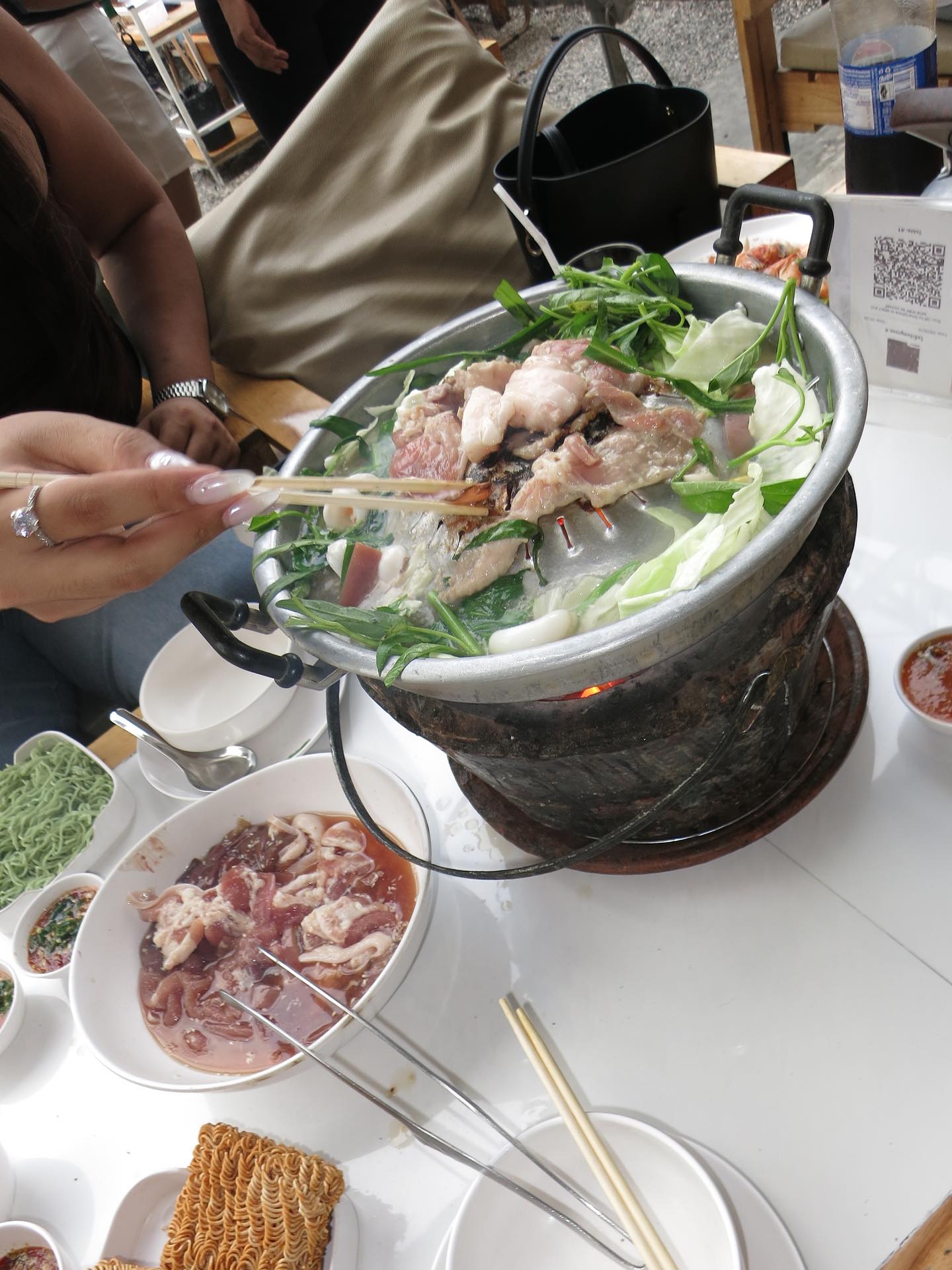 อุ้ม - ทวีพร พริ้งจำรัส