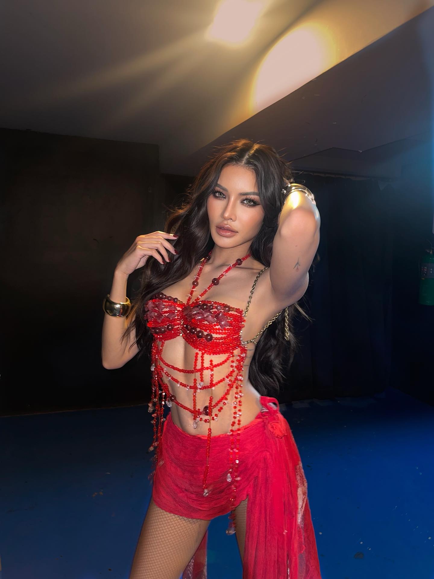 อุ้ม - ทวีพร พริ้งจำรัส
