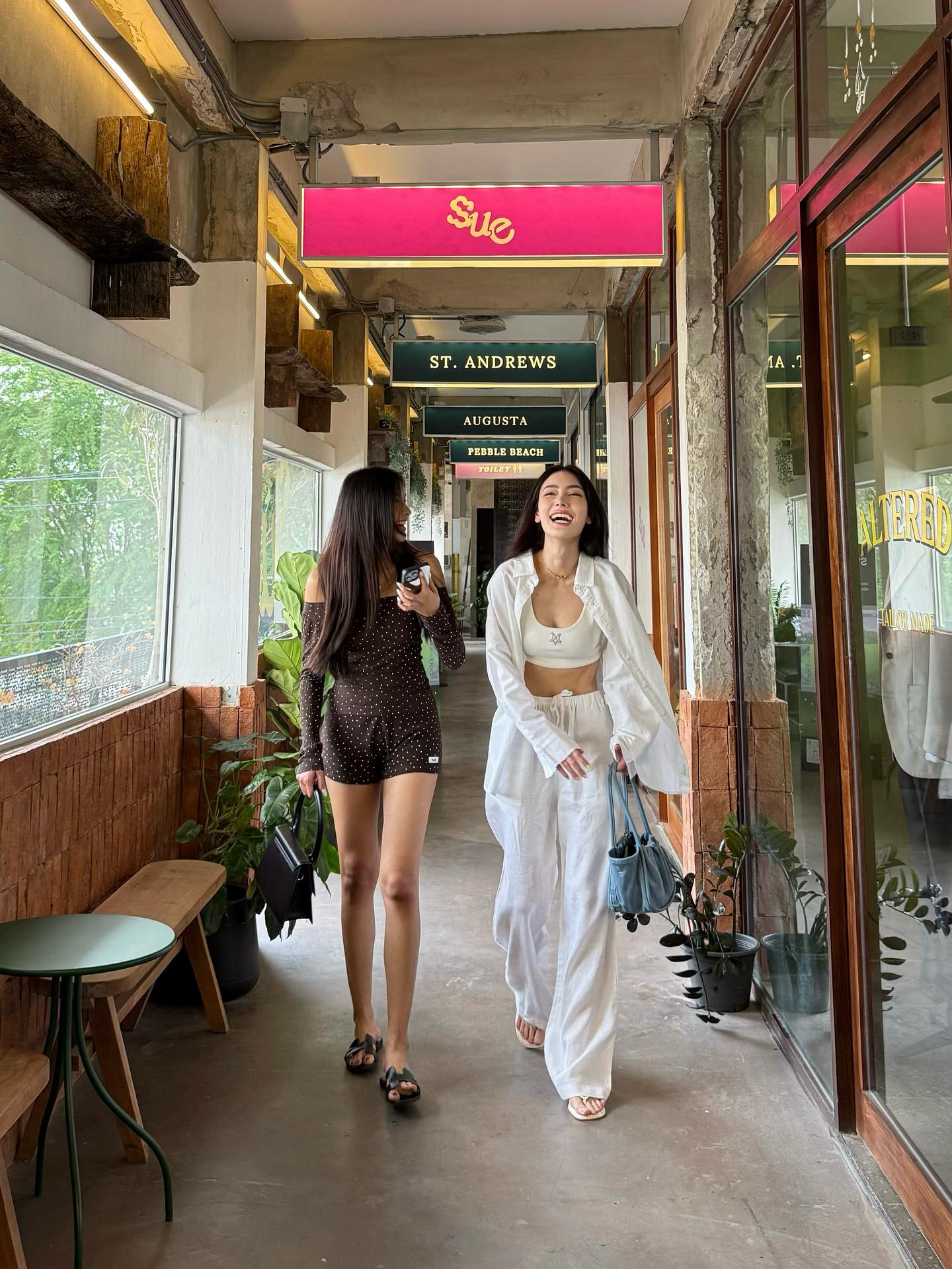 อุ้ม - ทวีพร พริ้งจำรัส