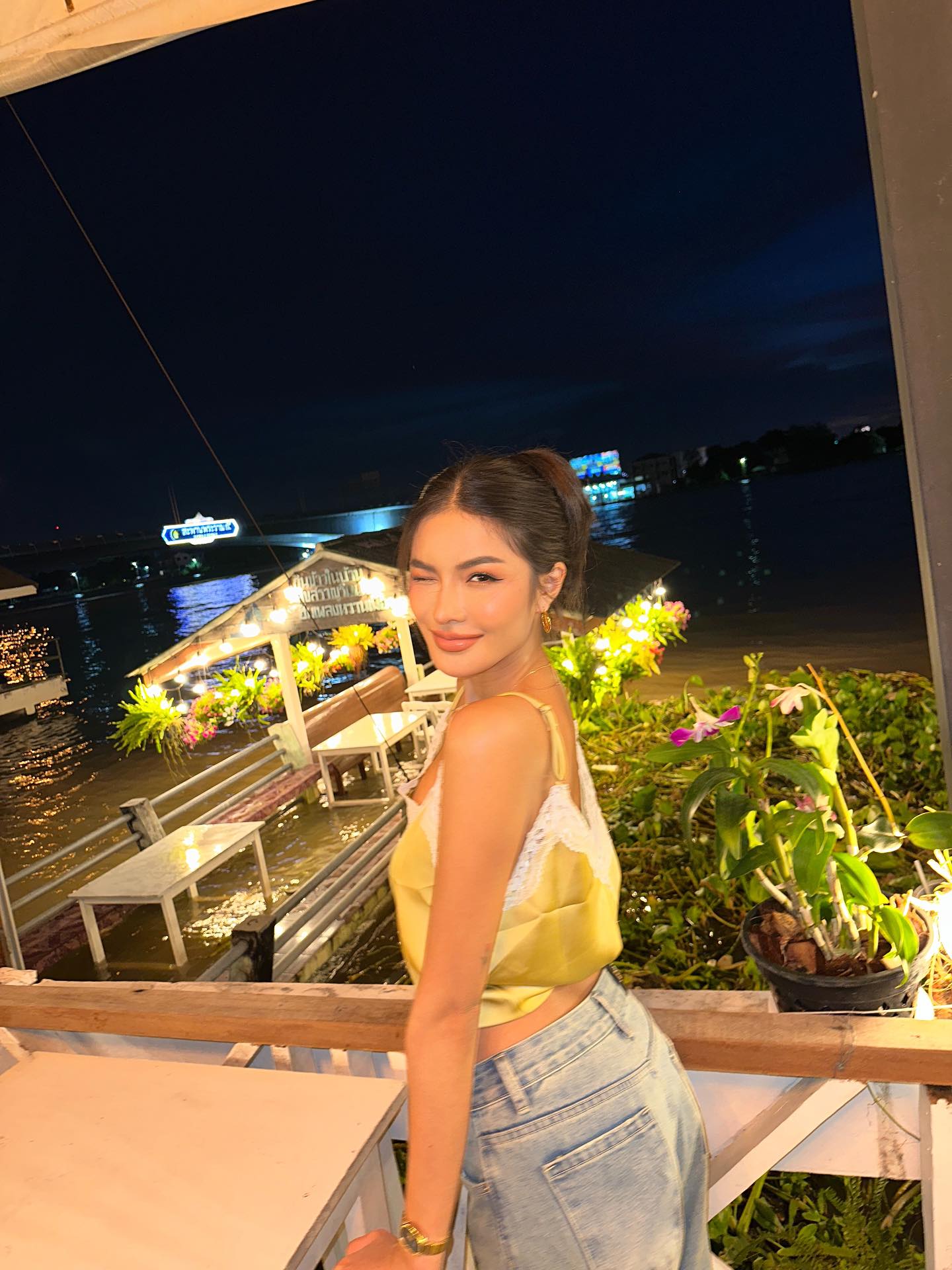 อุ้ม - ทวีพร พริ้งจำรัส