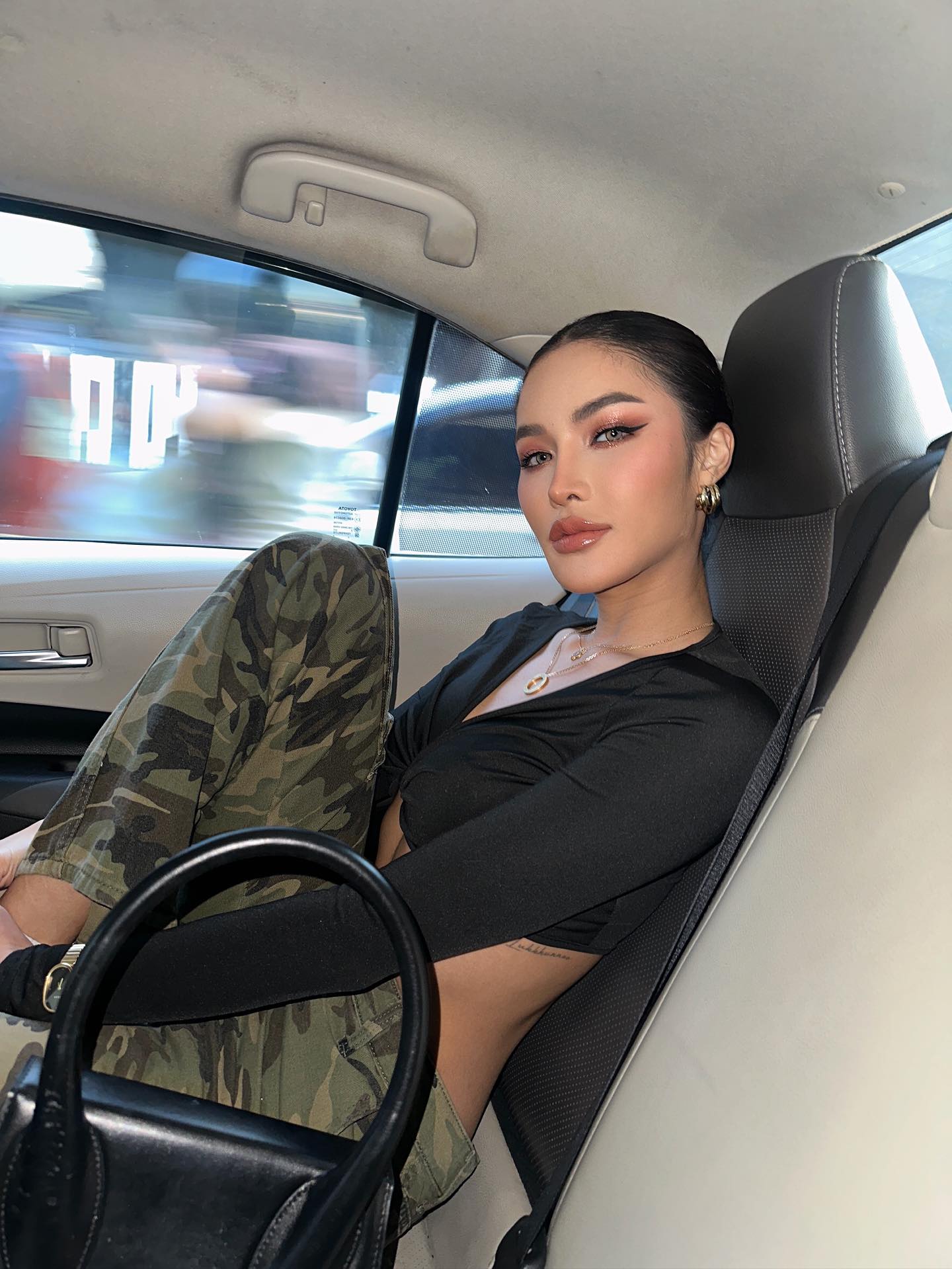 อุ้ม - ทวีพร พริ้งจำรัส