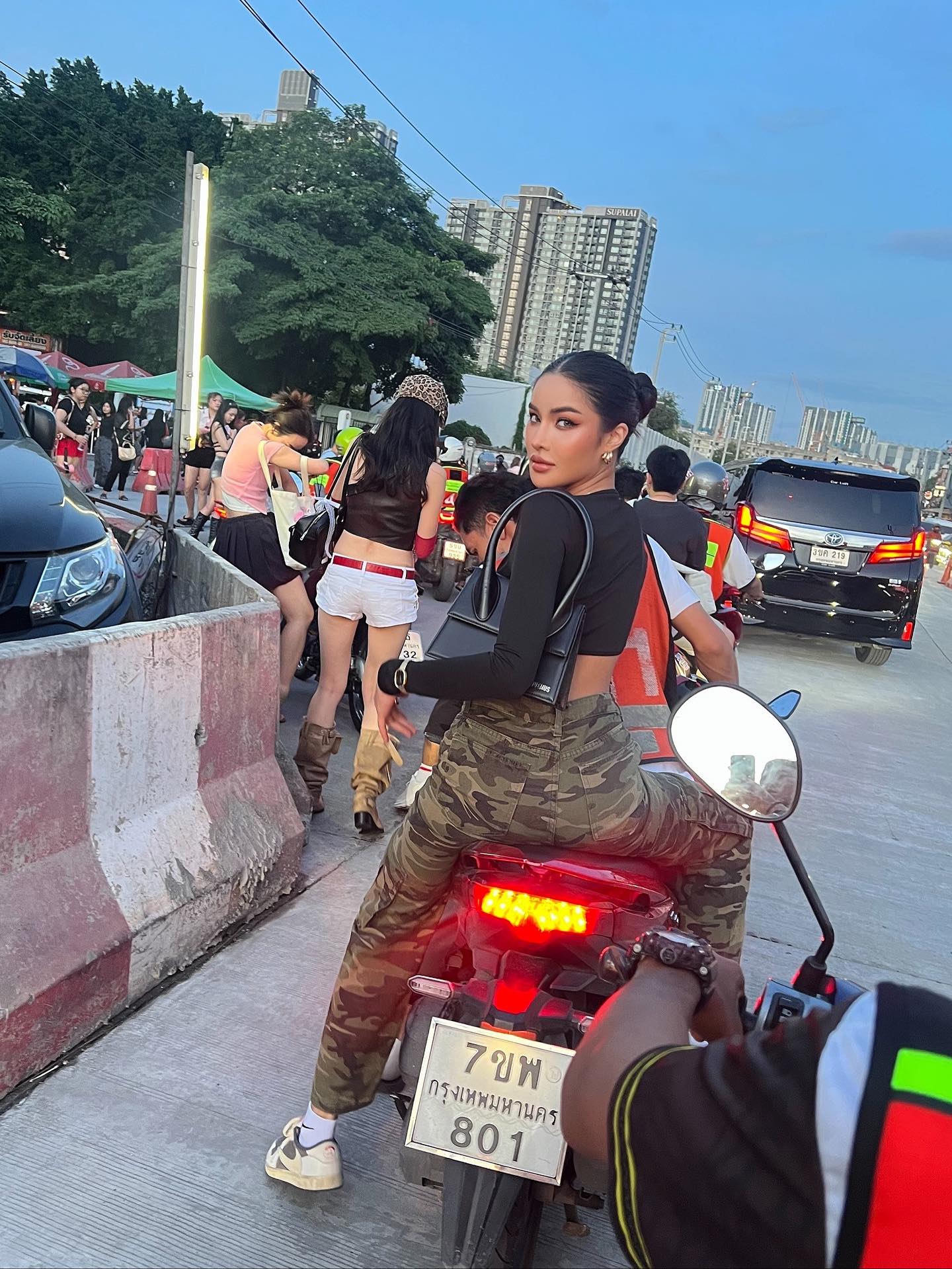 อุ้ม - ทวีพร พริ้งจำรัส