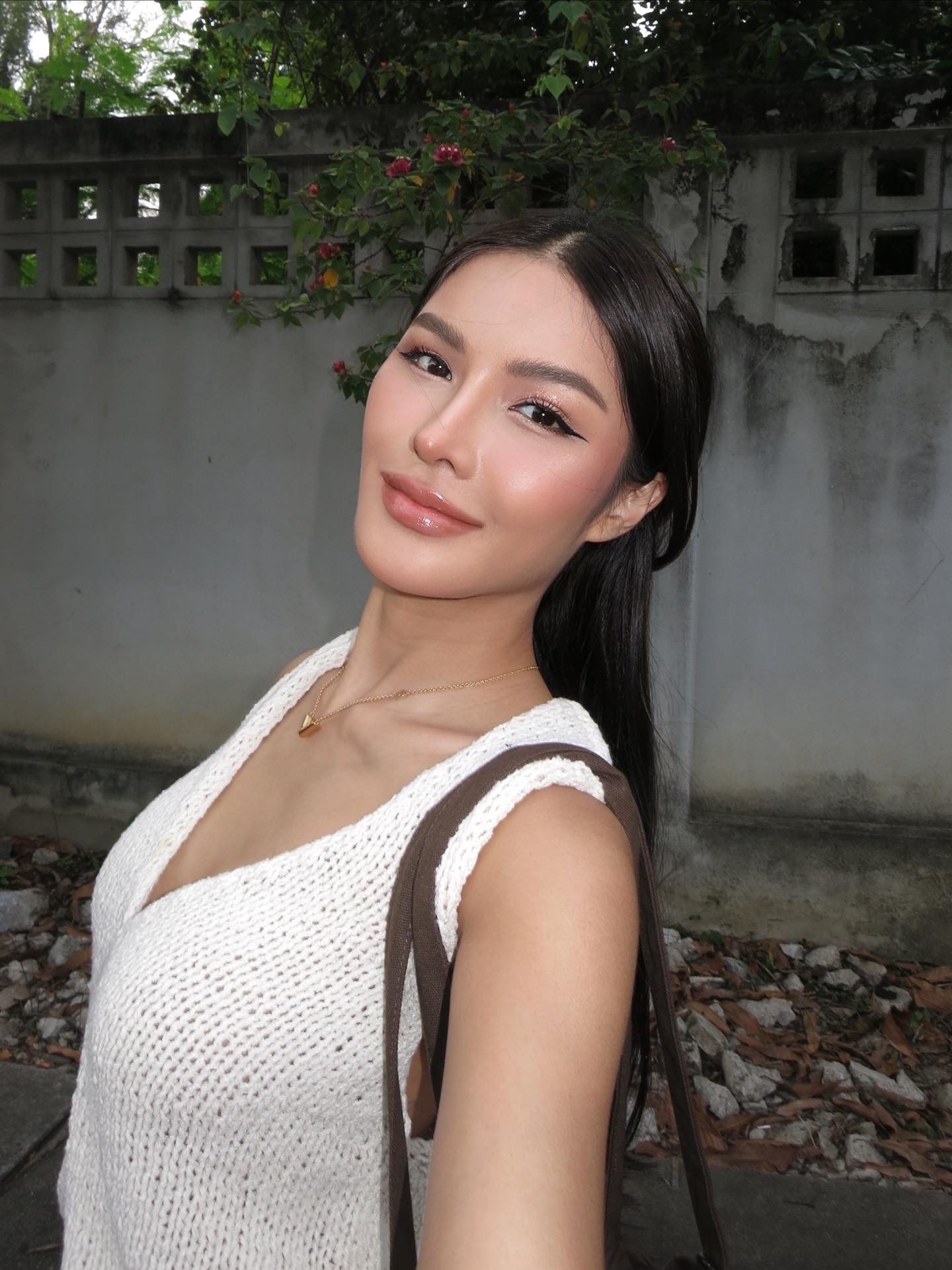 อุ้ม - ทวีพร พริ้งจำรัส